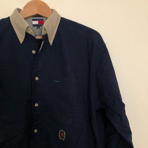 Retro Tommy Hilfiger shirt
